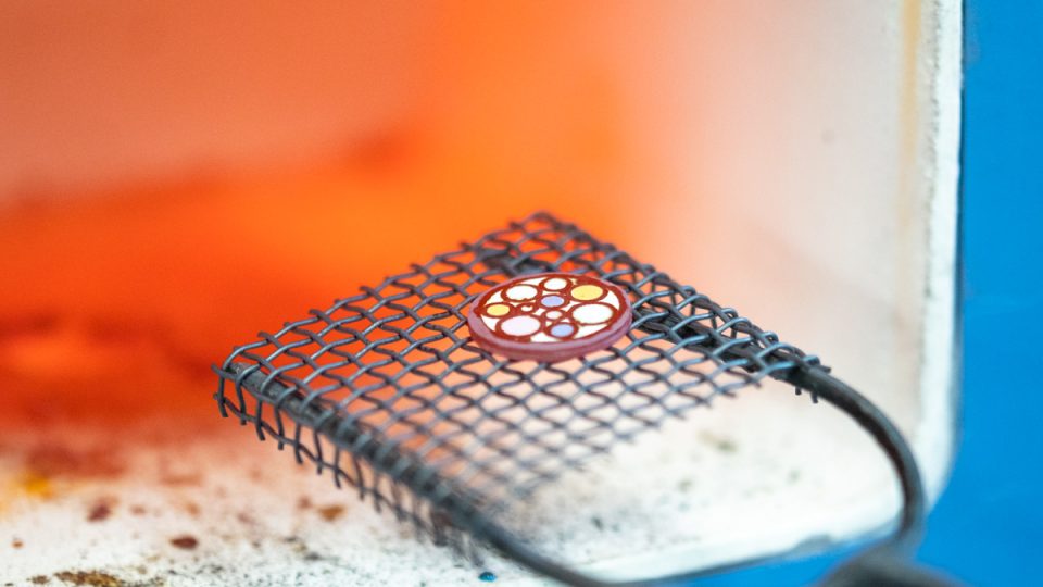 enamelling kiln with enamelled design